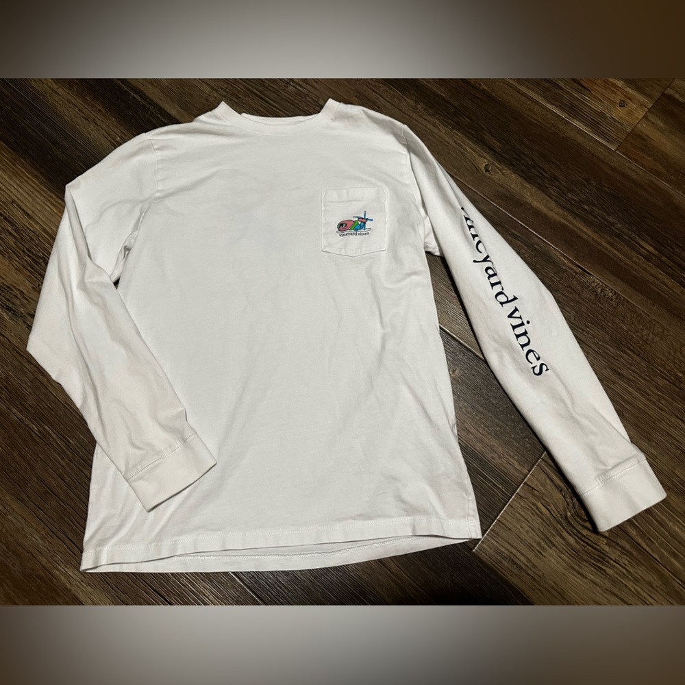 Vineyard Vines boys L 16 whale skiing long sleeve